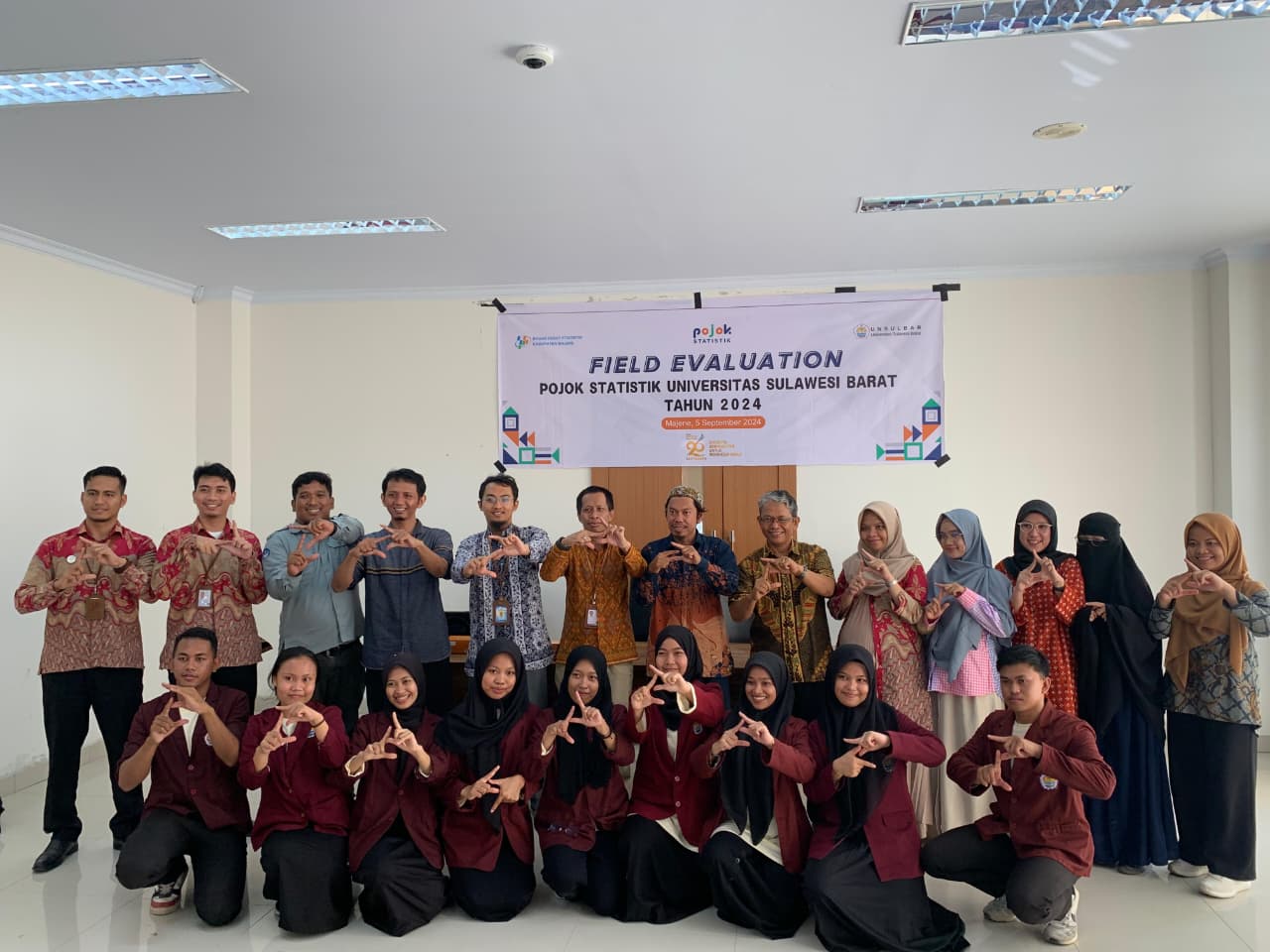 Galeri Perkuat Literasi Data, Prodi Statistika FMIPA Unsulbar Terima Kunjungan Asesor BPS Pusat terkait Pojok Statistik